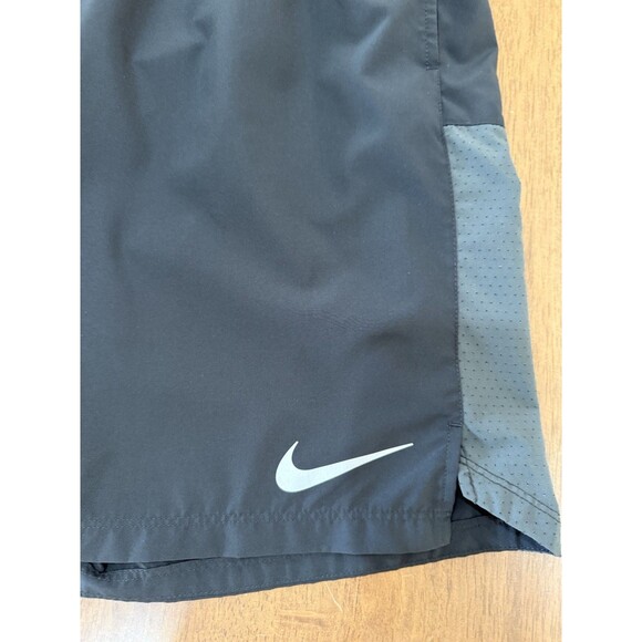 Nike Dri-Fit Men’s Training Shorts Black Gray Athletic XL Lightweight Breathable - Picture 4 of 11